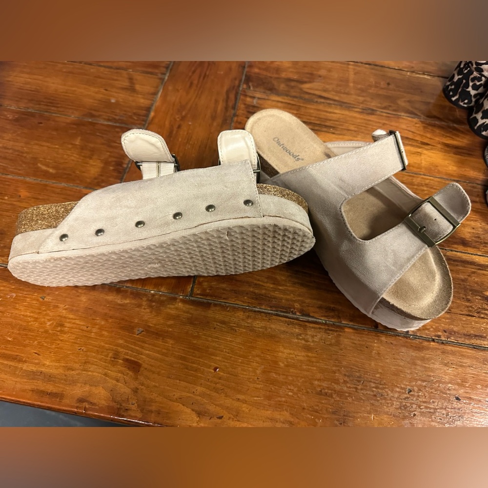 Outwoods Cream Strap Sandals